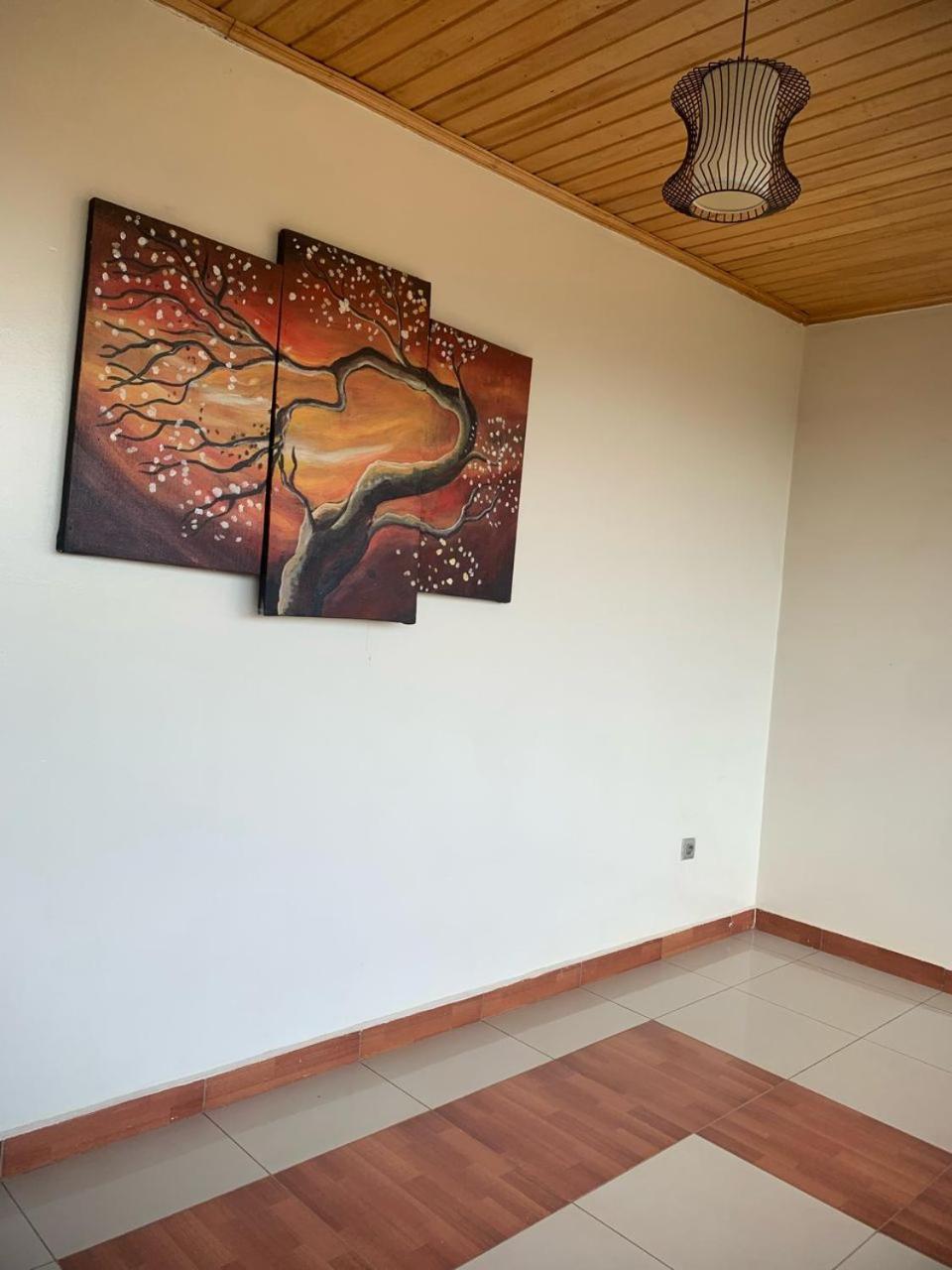 The Paradise Guest House Kigali Exterior photo